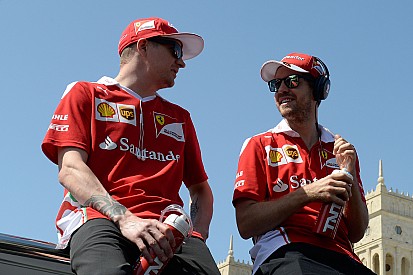 Raikkonen se enfada al perder tiempo con Vettel