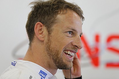 Button: "McLaren niet de enige optie voor 2017"