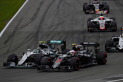 Honda по силам догнать Mercedes в 2017-м, считает Булье