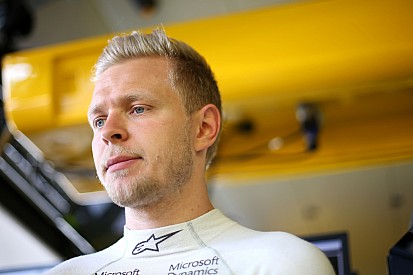 Magnussen vraagt Renault aandacht te verleggen naar 2017