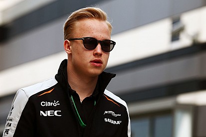 Nikita Mazepin debutta sulla Force India nei test di Silverstone