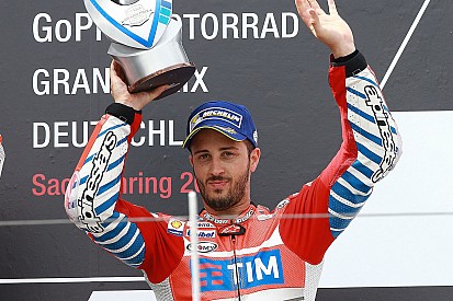 Dovizioso: "Márquez ha sido valiente y afortunado"