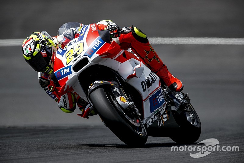 Iannone voert Ducati 1-2-3-4 aan op Red Bull Ring