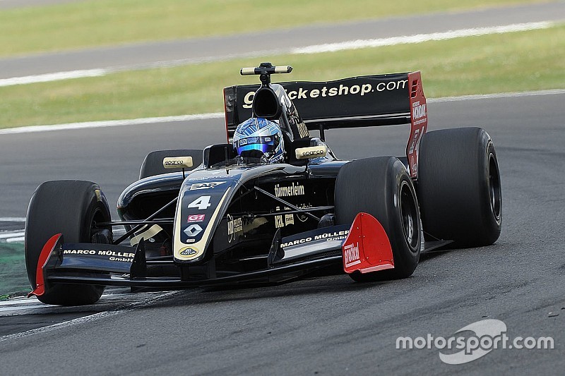 F3.5 Silverstone: Nissany pakt ook overwinning in race 2