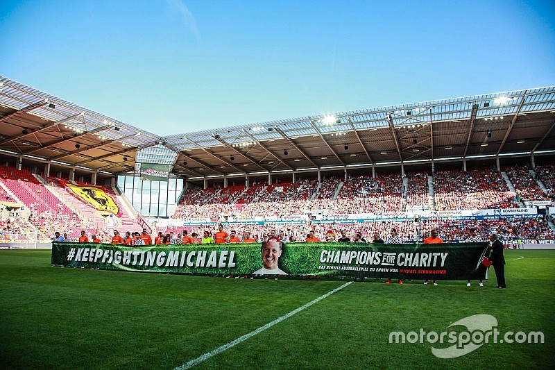Fotogallery: la Nazionale Piloti in campo per Schumi a Mainz