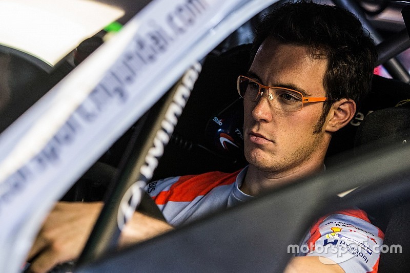 Germania, PS2: Neuville incontenibile! Mikkelsen resiste e sale in vetta