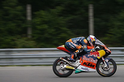 Brad Binder beffa Migno e coglie la pole a Brno
