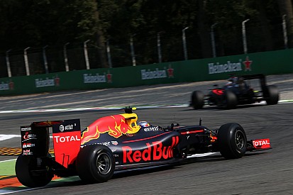 Ferrari tiene un "amplio margen" sobre Red Bull, dice Ricciardo