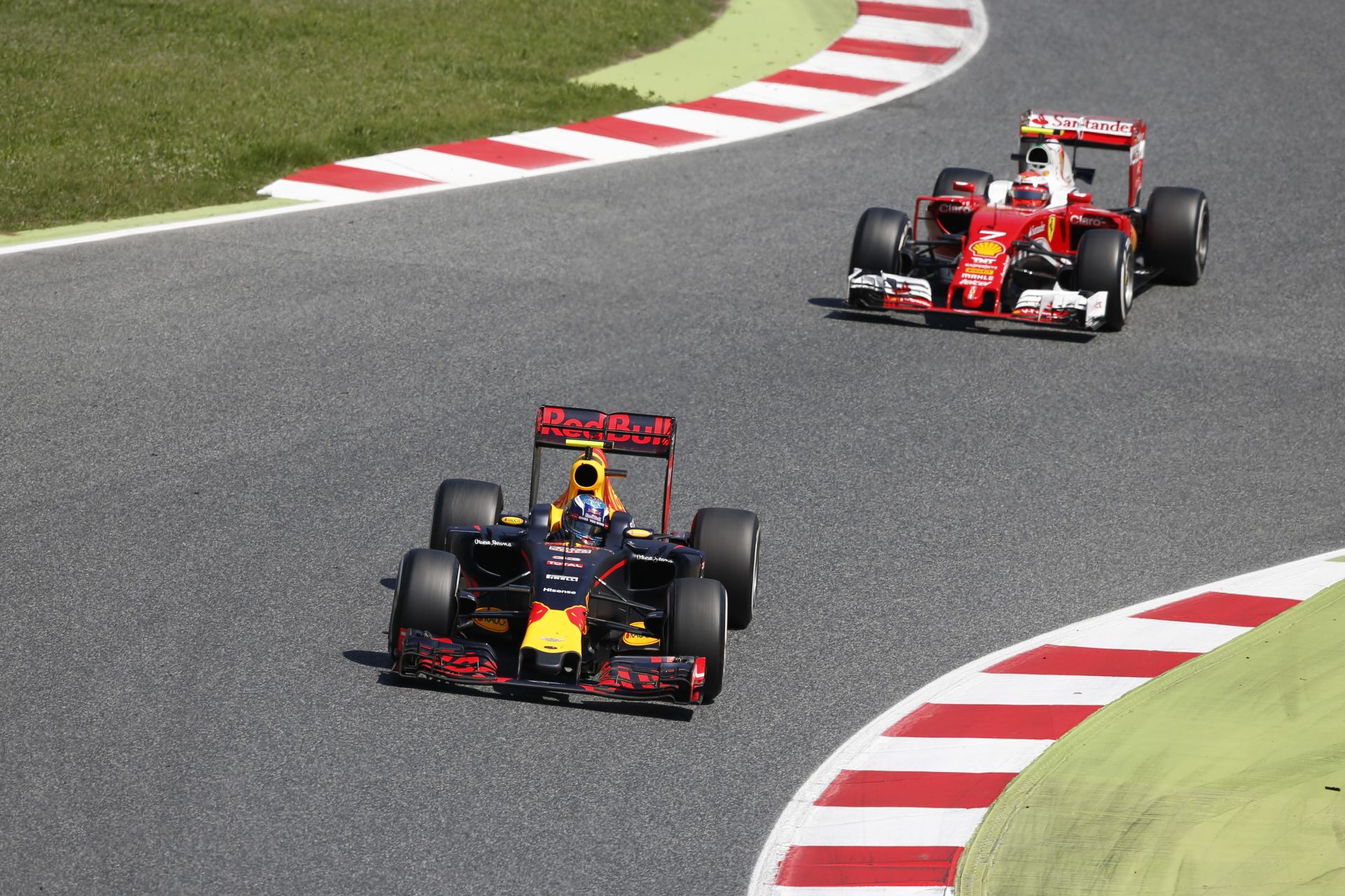 Raikkönen volt a kiváló példa arra, hogy Vertappen mekkora tehetség