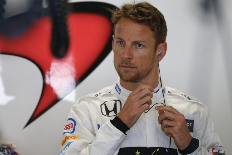 Button, mint következő James Bond