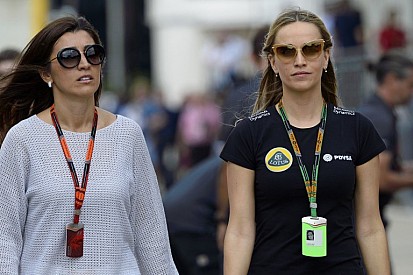 Carmen Jorda Ricciardo és Massa között villantott!