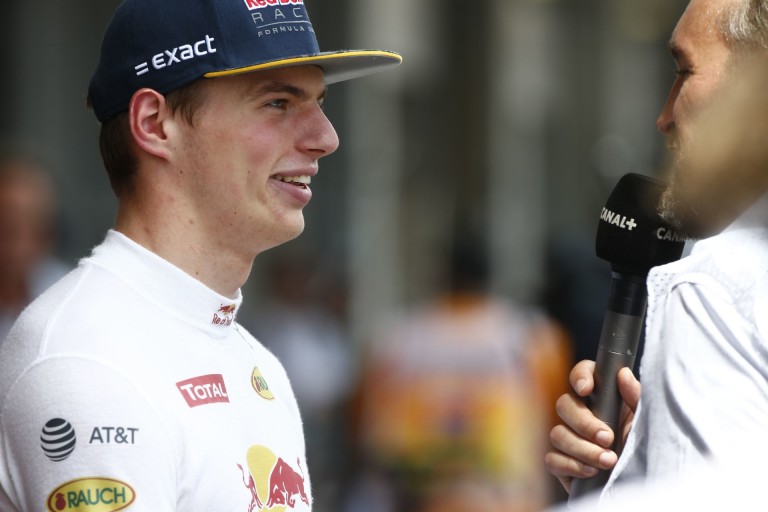 Dobott egy szelfit Verstappen gyönyörű testvére