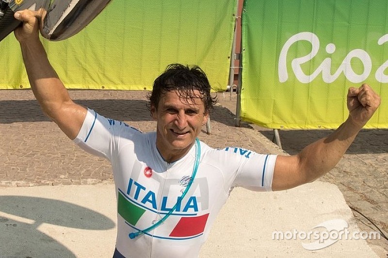 Ancora Zanardi: argento nella prova in linea a 15 anni esatti dal crash