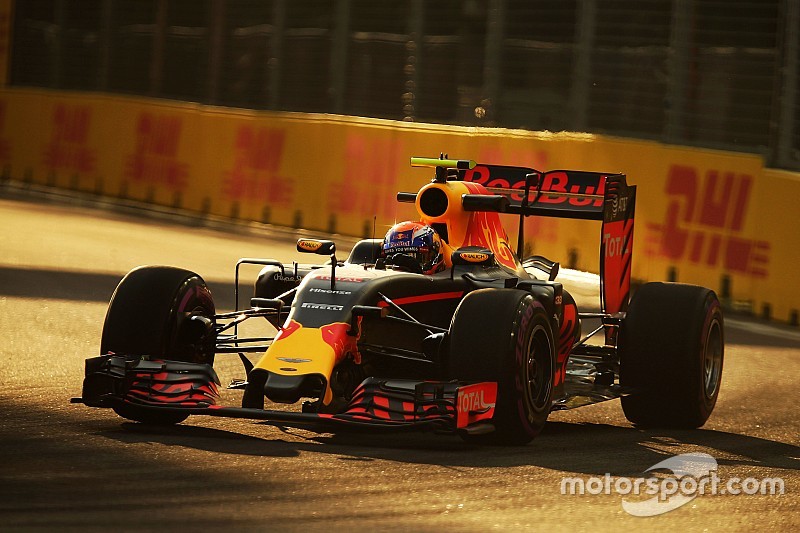 Renault: solo Verstappen ha il motore con i tre gettoni di sviluppo