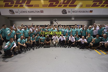 Mercedes, con la posibilidad de ser campeón en Malasia