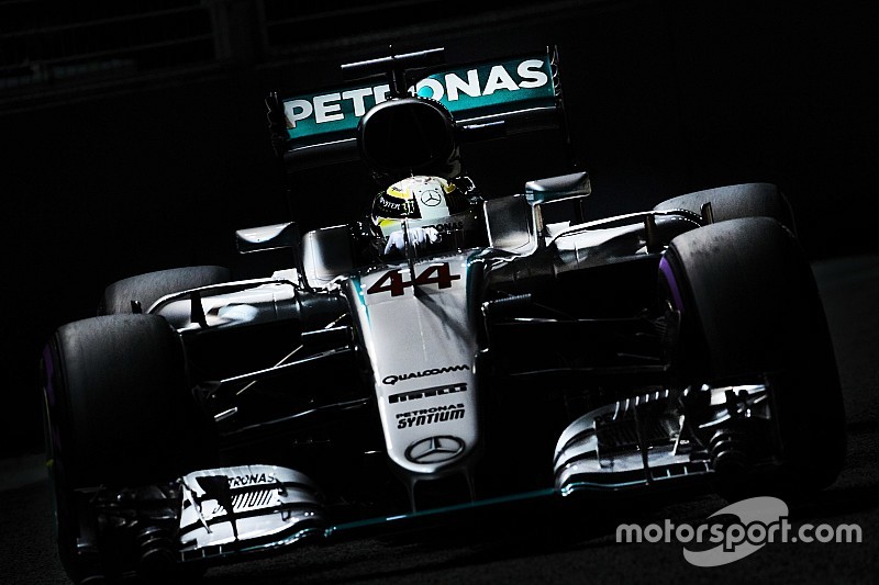 Hamilton: Verfolgerrolle im Formel-1-Titelkampf gegen Rosberg ist