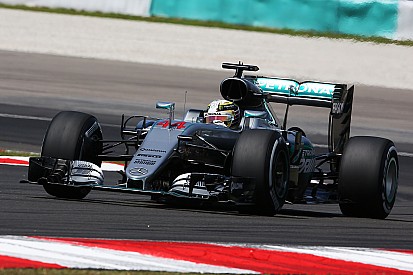 GP Malaysia: Hamilton ungguli Rosberg di FP2