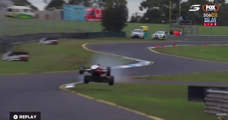 Az Airborne klasszikus példája, azaz levegőben az F4-kocsi