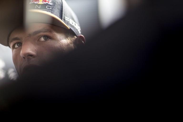 Verstappen szerint jobb, hogy a dolgokat a színfalak mögött tisztázták!