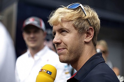 Ma 3 éve: Vettel óriási füttykoncertet kap Monzában