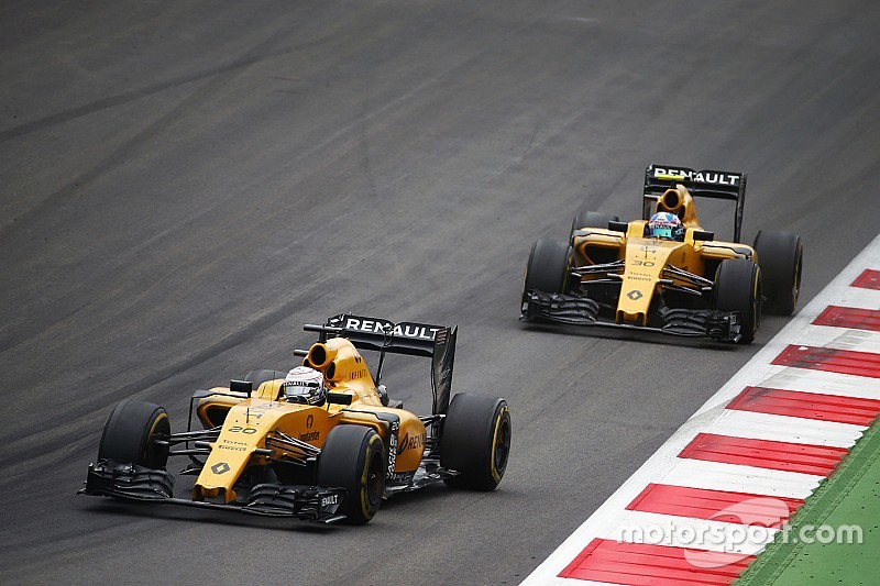Vasseur: Target baru Renault, cetak poin dari kedua mobil