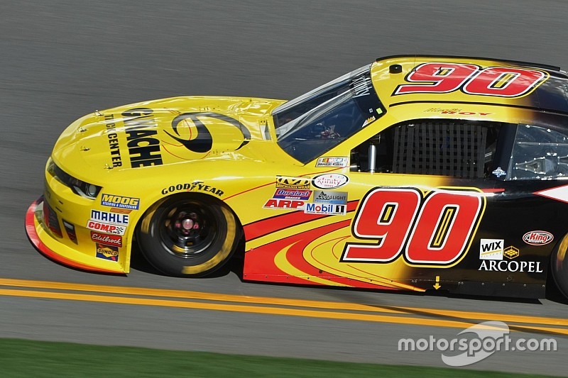 Des ennuis pour Martin Roy au Charlotte Motor Speedway
