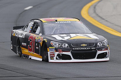 Newman renueva con Richard Childress Racing para 2017