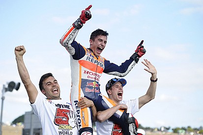 Stand: Marquez stelt titel veilig, strijd om P2 wordt spannend