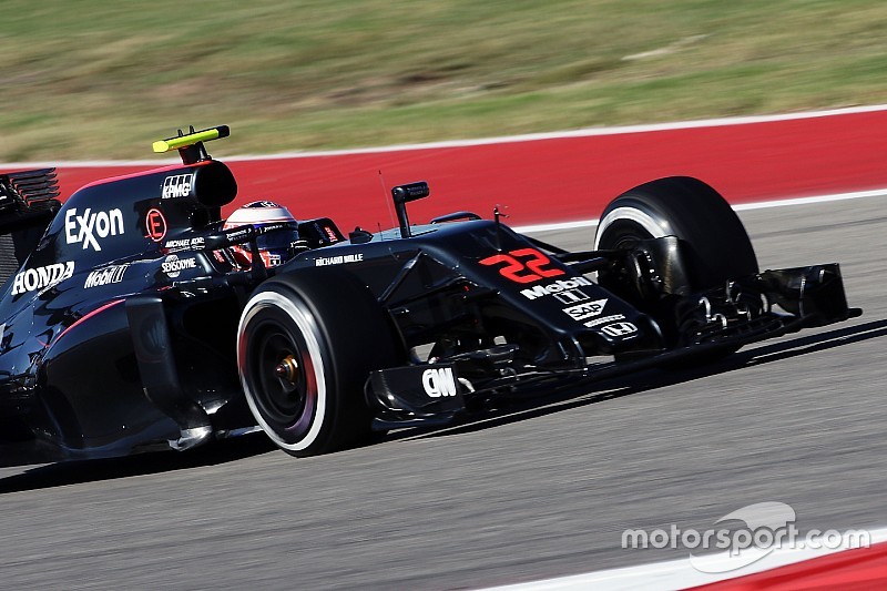Button boos na incident Q1, Palmer is zich van geen kwaad bewust