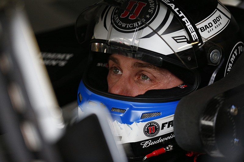 VIDEO: Altercado entre Harvick y Kurt Busch