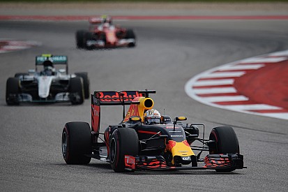 Ricciardo baalt: "Auto was goed genoeg voor tweede plek"