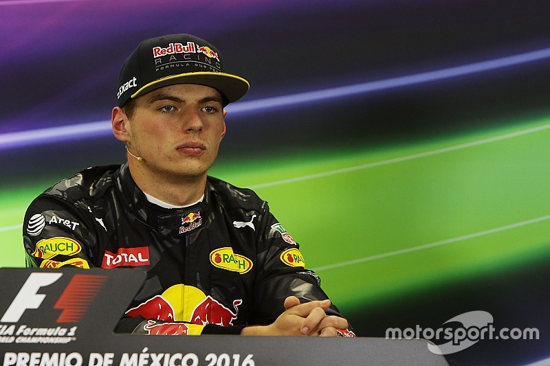 Ex-Champion Niki Lauda wettert: