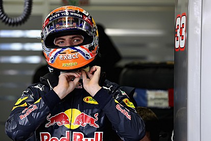 Verstappen: “Tengo que mantener los pies en la tierra”