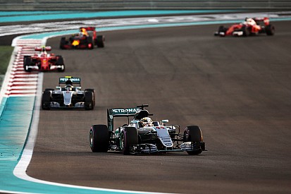 Hamilton - "Félicitations Nico, bien joué !"