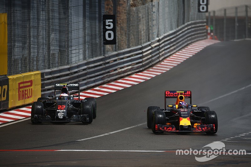 Red Bull confirma el cambio a ExxonMobil en 2017
