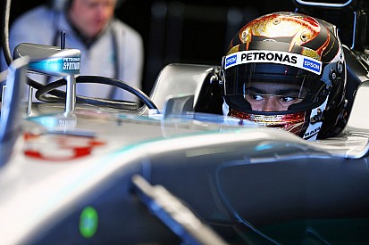Wolff: "Had Wehrlein graag nog een paar jaar bij een middenmoter laten rijden"