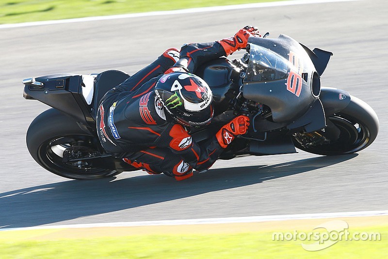 Lorenzo pertanyakan pelarangan winglet