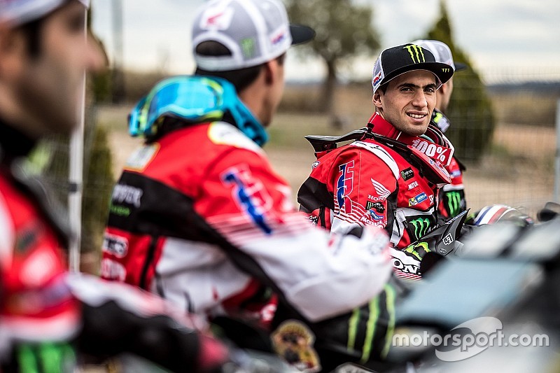 Kevin Benavides es duda para el Dakar 2017 tras una caída