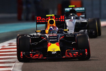 Wurz: "Inhaalactie op Verstappen liet zien dat Rosberg een racer is"