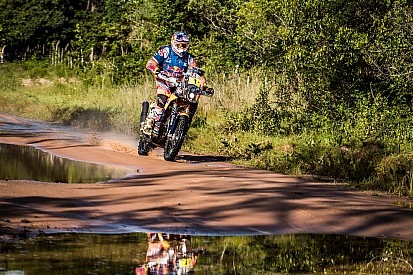 Motos: Toby Price se pone lider del Dakar
