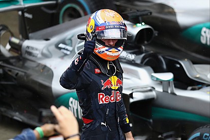 Ocon: “Zou op een dag graag met Verstappen om de titel vechten”