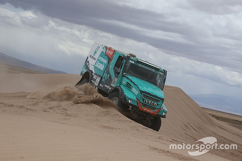 Dakar 2017: De Rooy slaat dubbelslag: