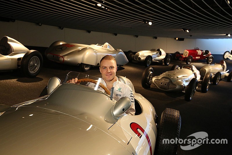 Bildergalerie: F1-Pilot Valtteri Bottas bei Mercedes in Stuttgart