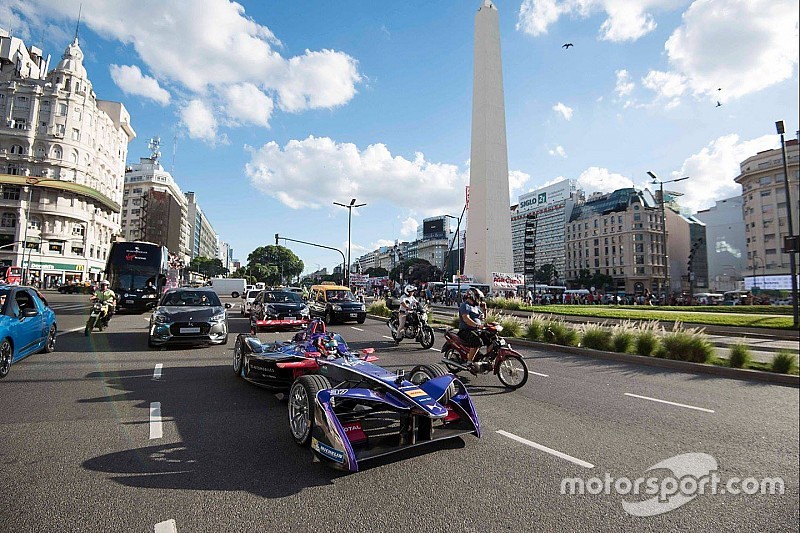 Vídeo: Un Fórmula E por las calles de Buenos Aires