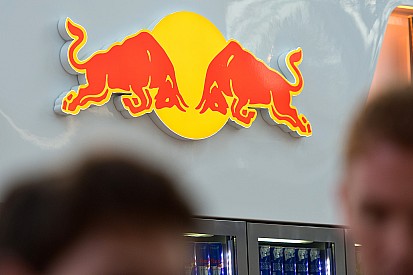 Череп коровы и три семерки. Как Red Bull обыграла индекс новой машины