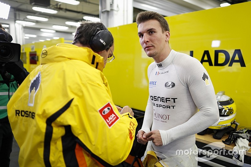 Hugo Valente passe en TCR sur la Seat de l'équipe Bamboo