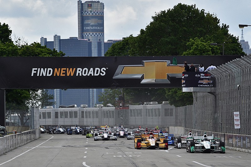 À Detroit, le championnat reprend ses droits