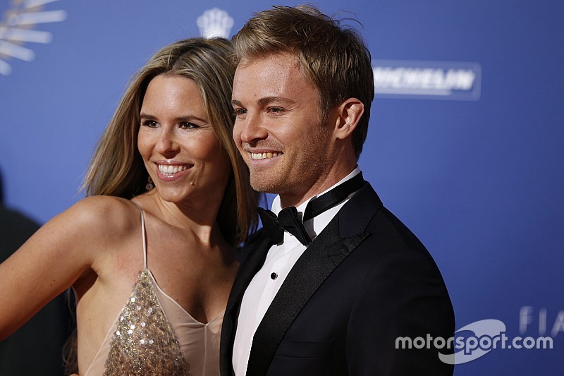 Alle gesund: F1-Weltmeister Nico Rosberg zum 2. Mal Vater