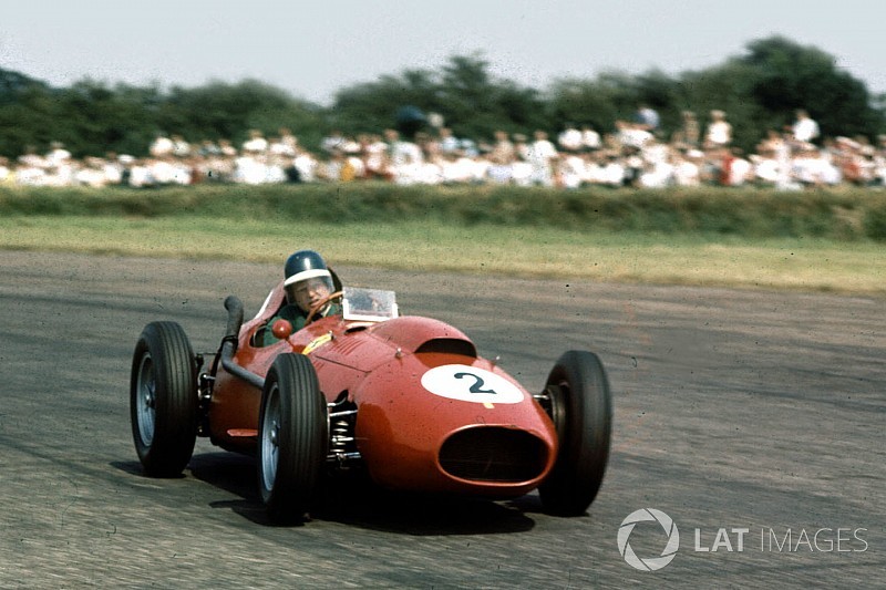VÍDEO: Ferrari e os gladiadores dos anos 50