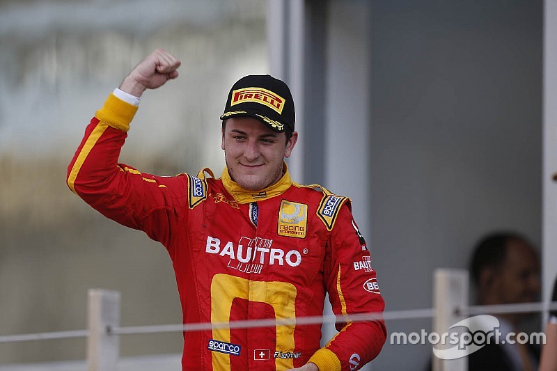 Antigo campeão diz: sem F1, F2 é “desperdício de tempo”